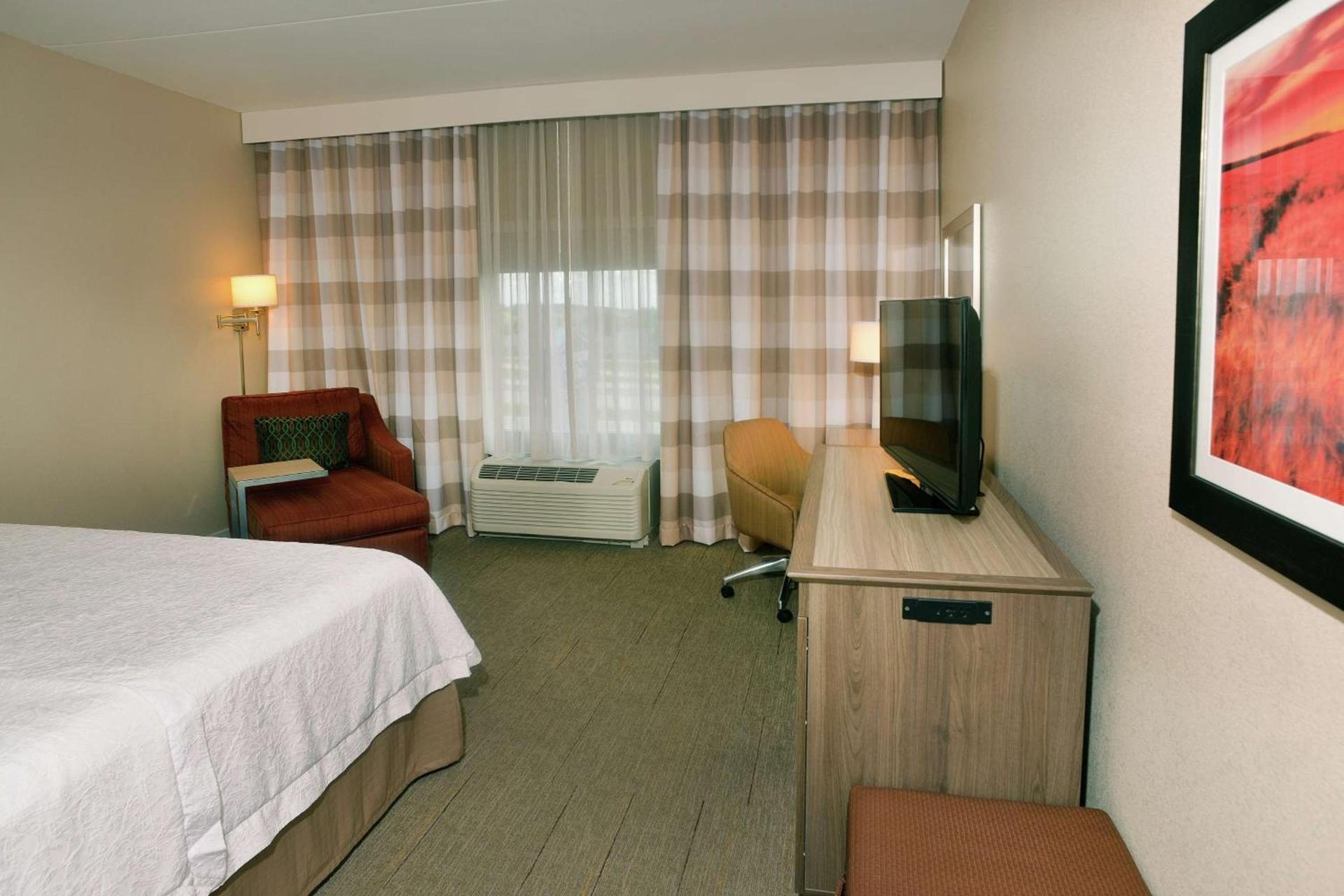 Hampton Inn Springfield-Southeast, MO photo 26
