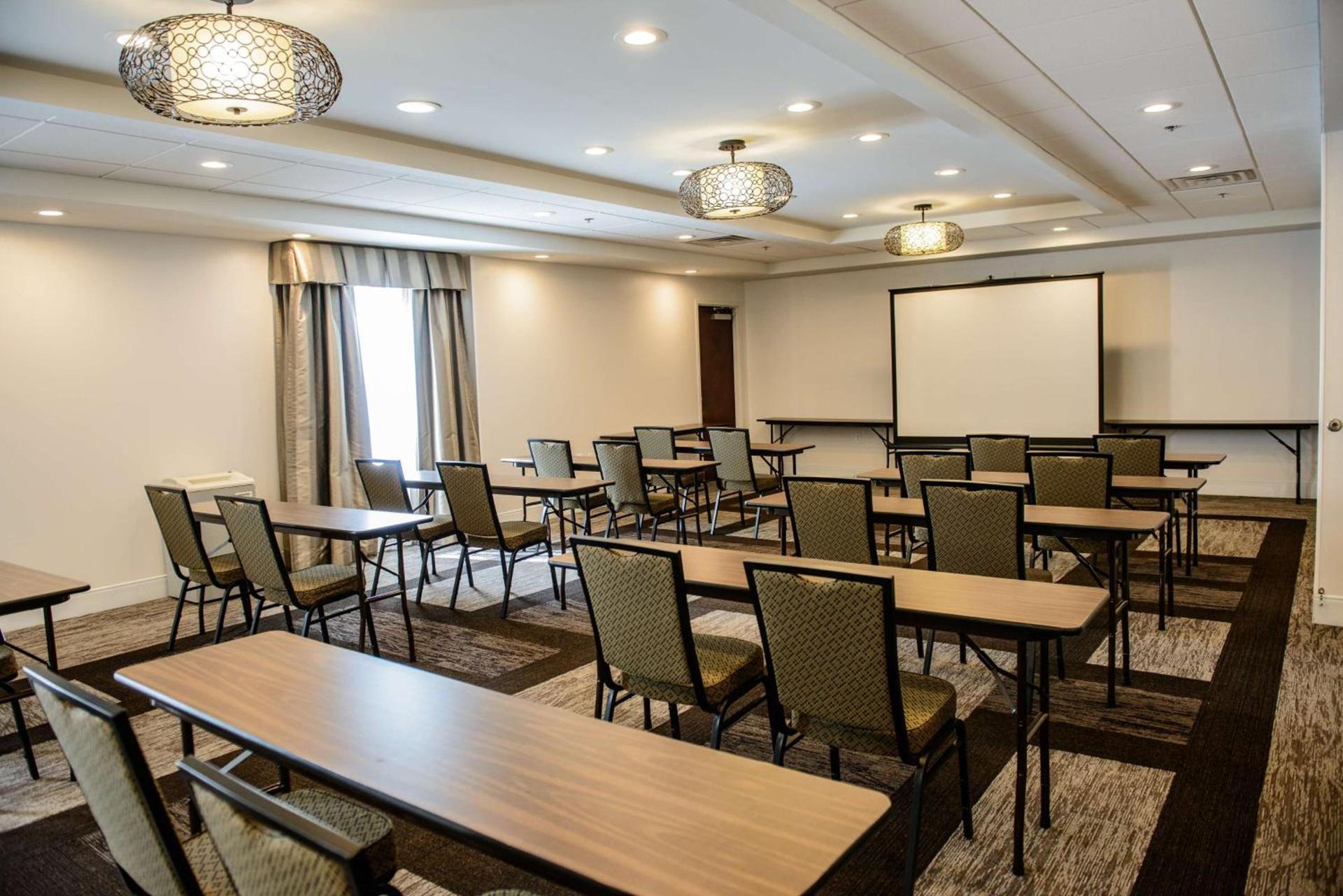 Hampton Inn Bainbridge, GA photo 38