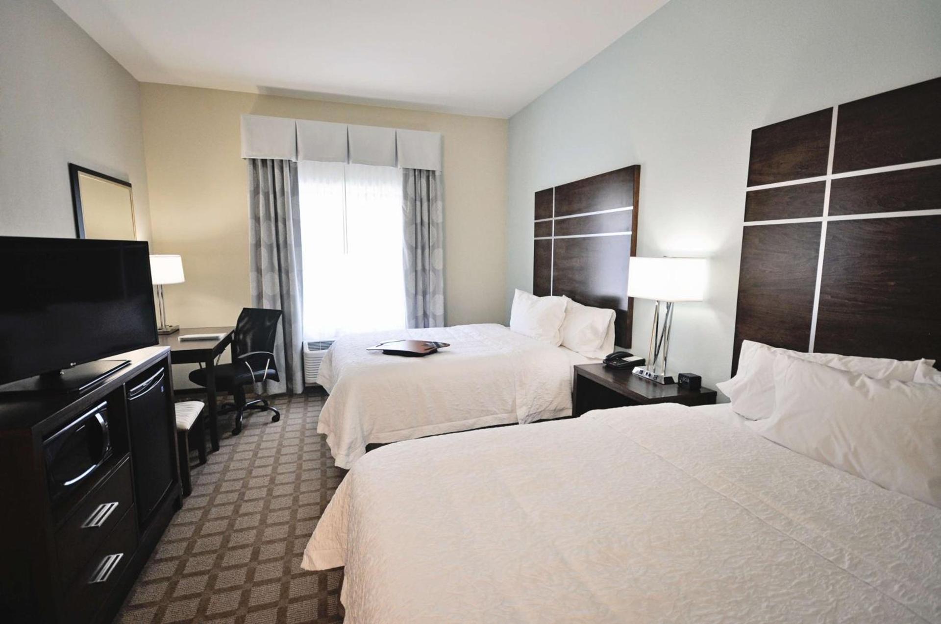 Hampton Inn and Suites Hutto photo 33