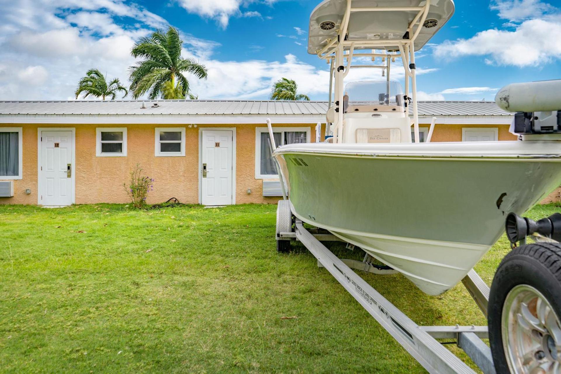 Everglades City Motel - Everglades Adventures Inn photo 34