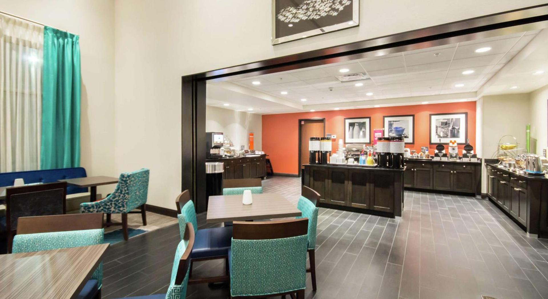 Hampton Inn & Suites Orlando near SeaWorld photo 5