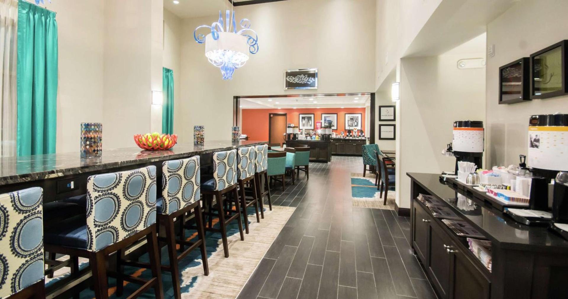 Hampton Inn & Suites Orlando near SeaWorld photo 19