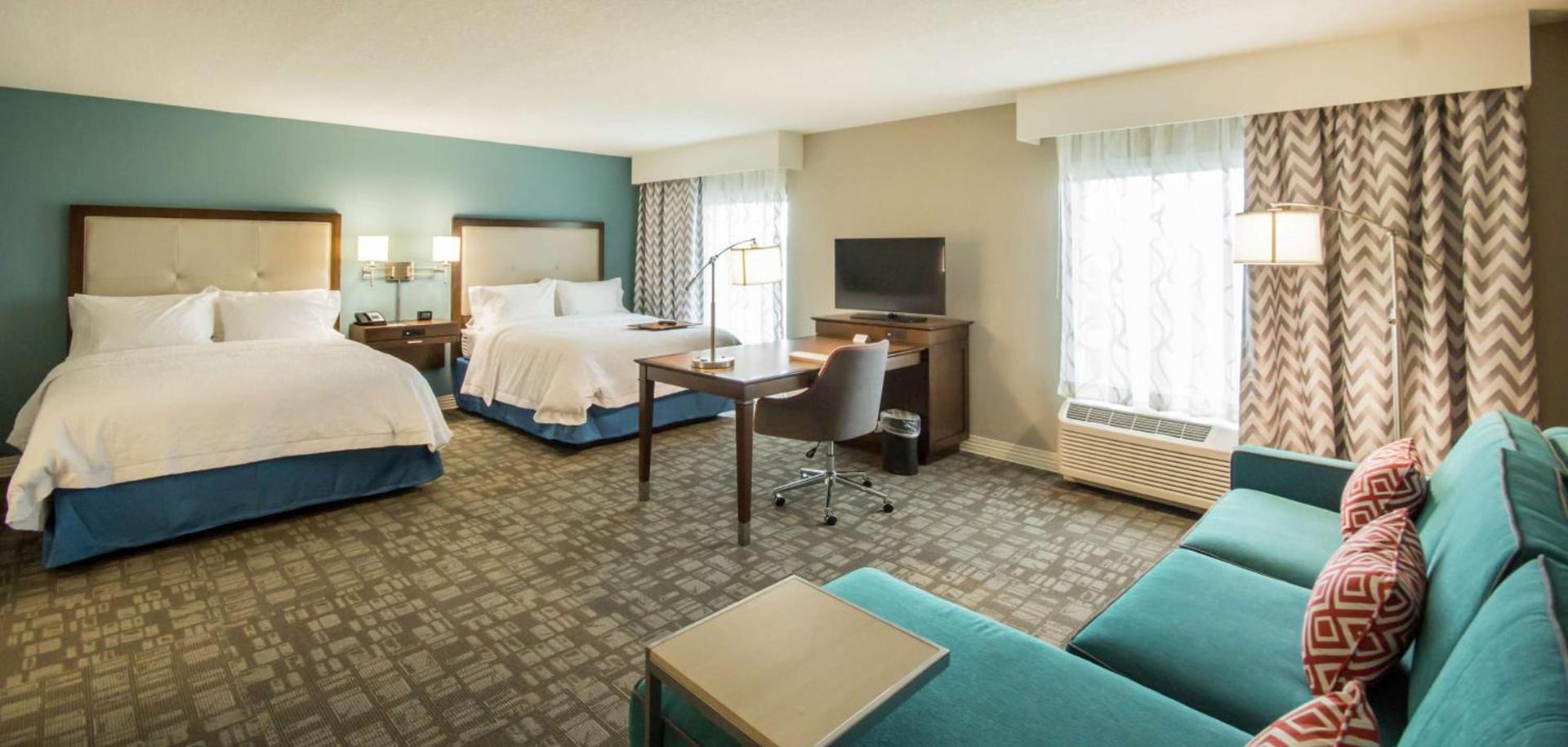 Hampton Inn & Suites Orlando near SeaWorld photo 2