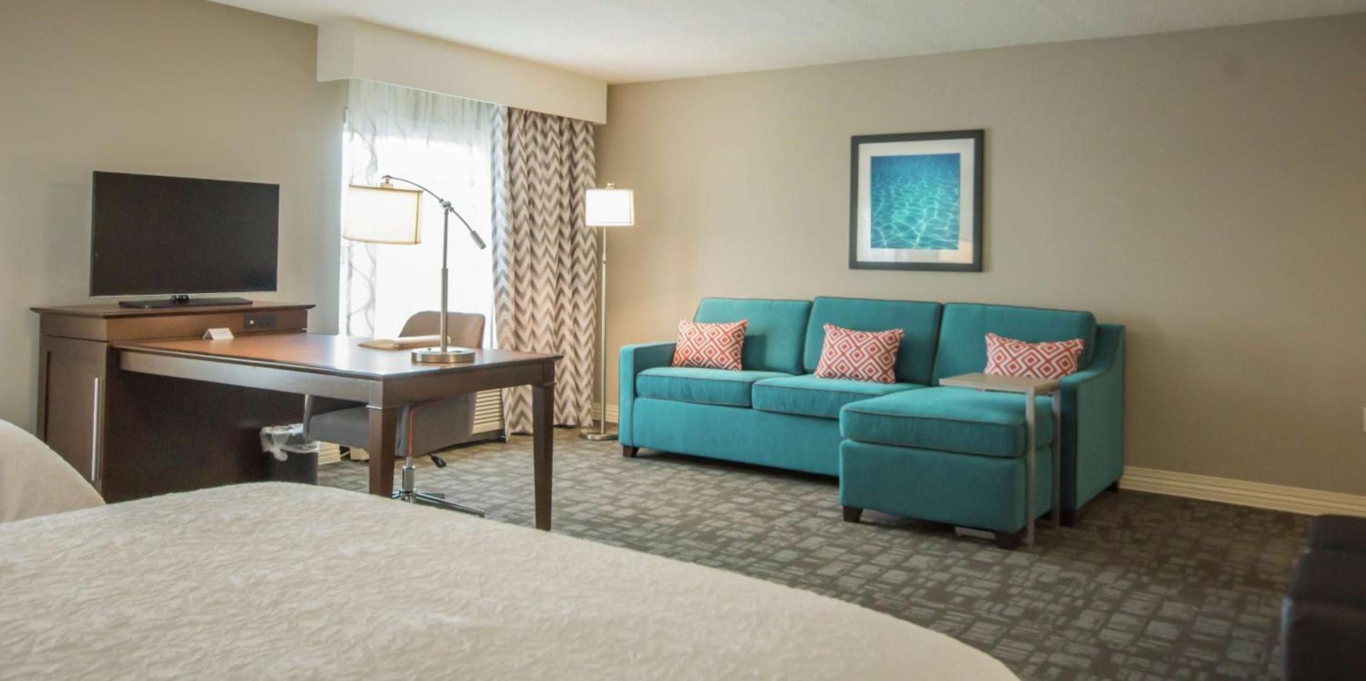 Hampton Inn & Suites Orlando near SeaWorld photo 33