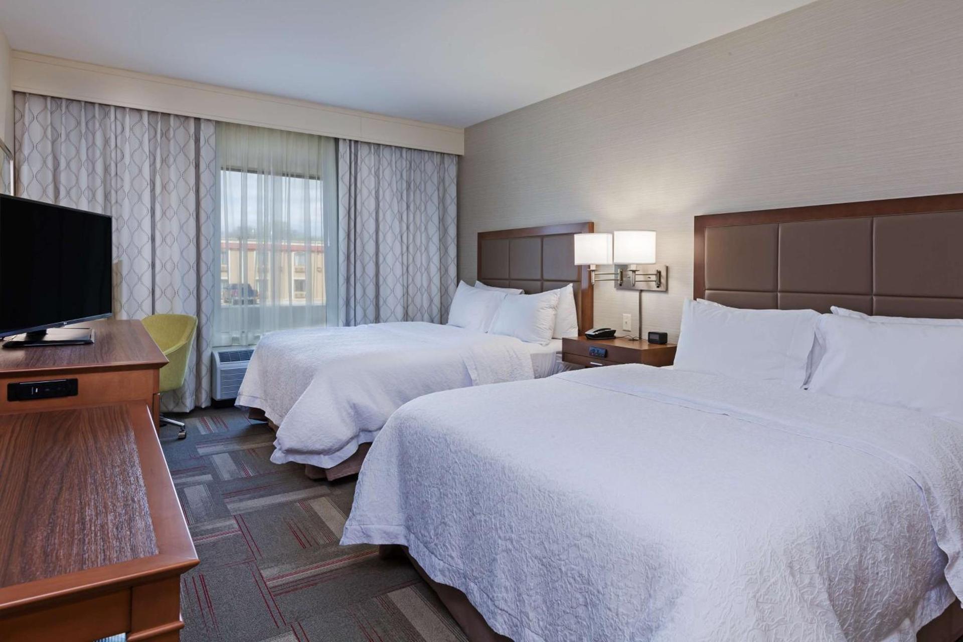 Hampton Inn & Suites Claremore photo 33