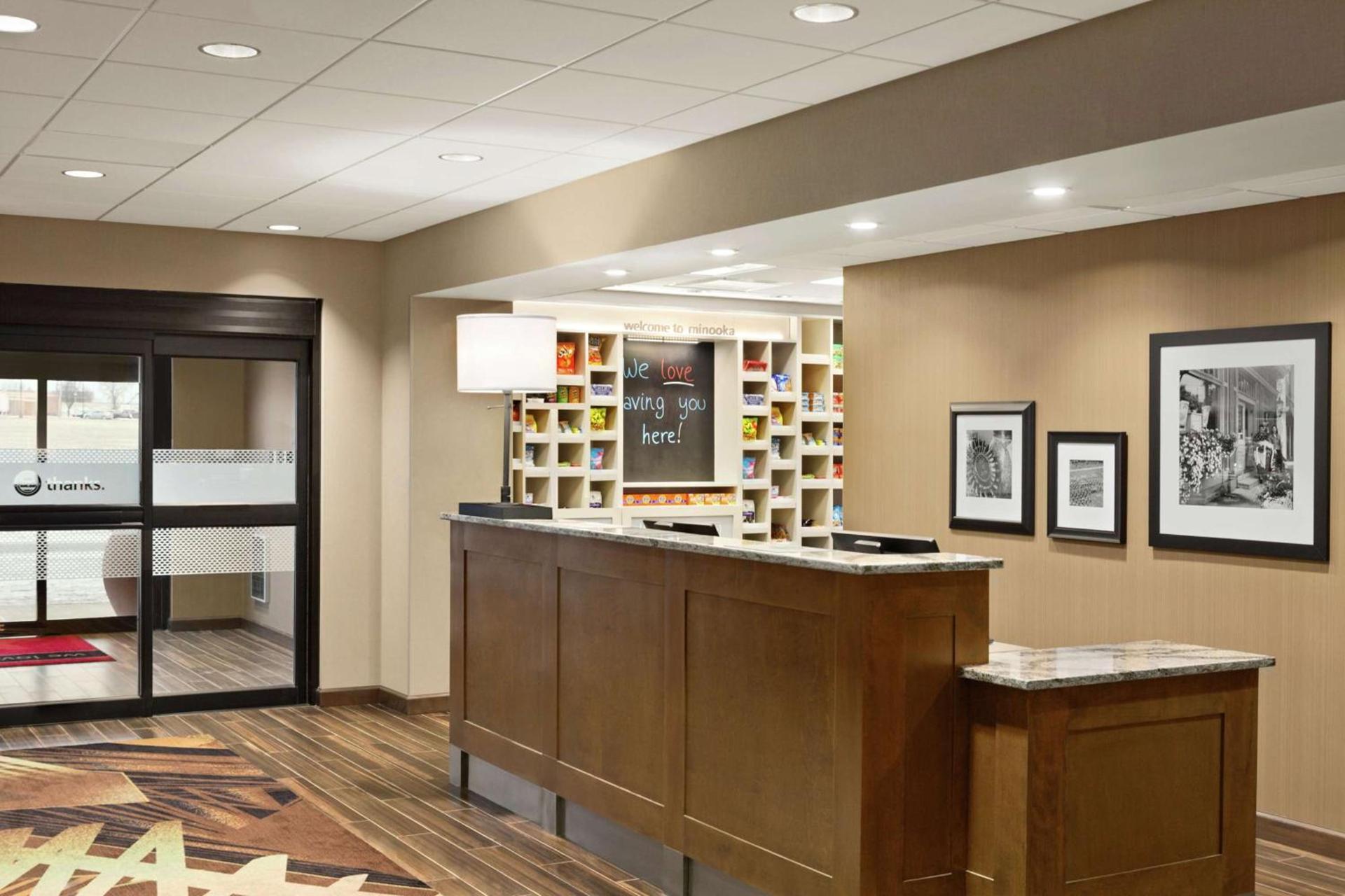 Hampton Inn & Suites Minooka photo 4