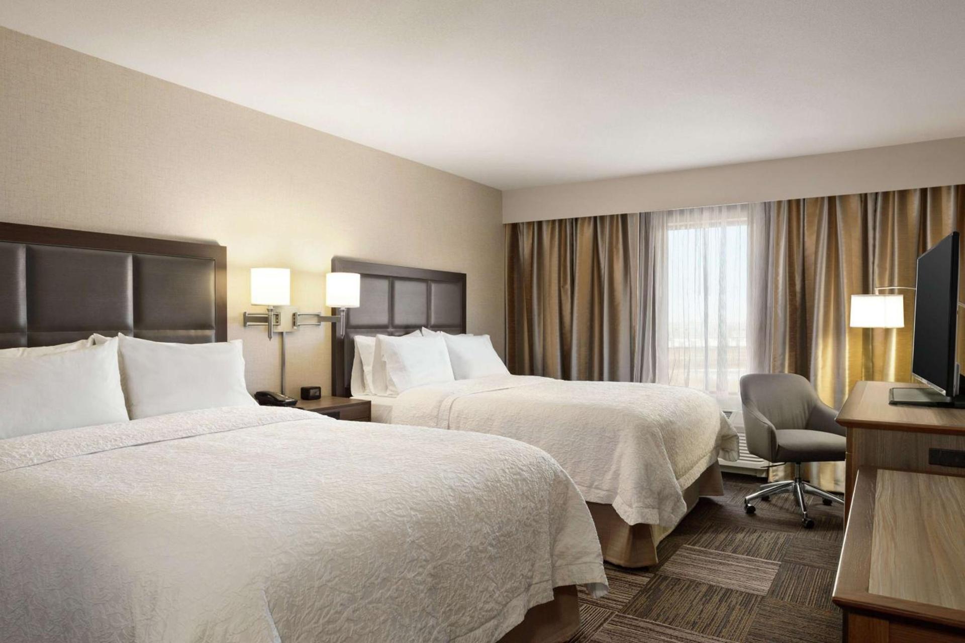Hampton Inn & Suites Minooka photo 18