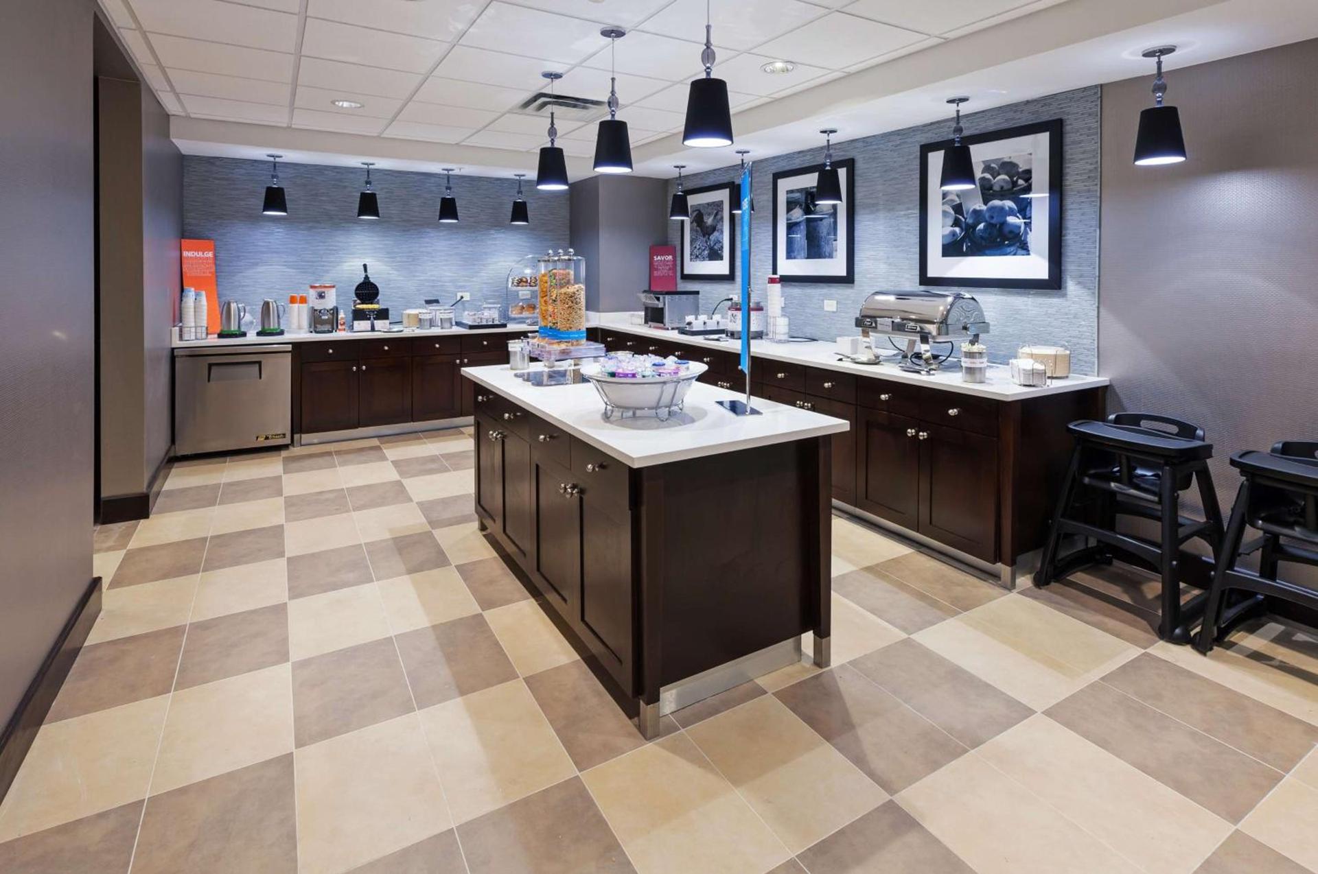 Hampton Inn and Suites Georgetown/Austin North, TX photo 7