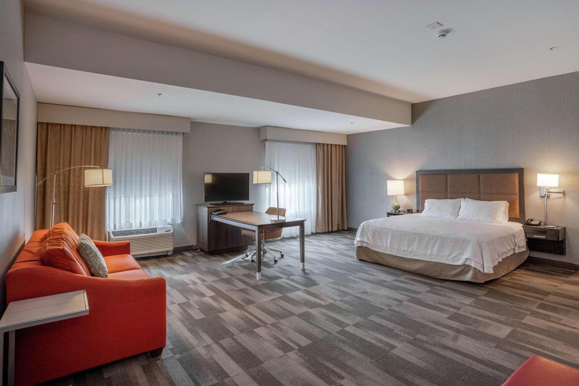 Hampton Inn and Suites Georgetown/Austin North, TX photo 14