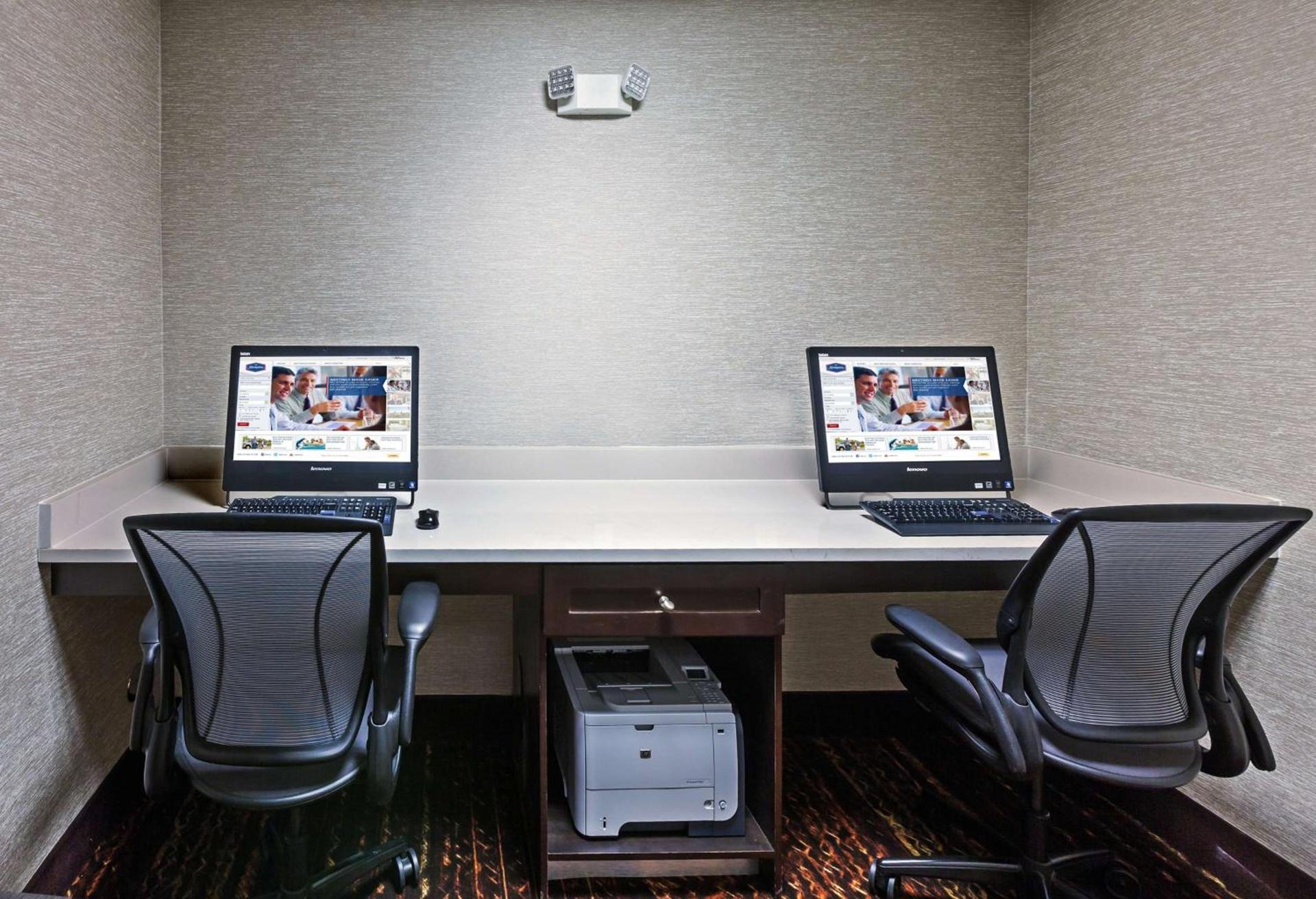 Hampton Inn and Suites Georgetown/Austin North, TX photo 35