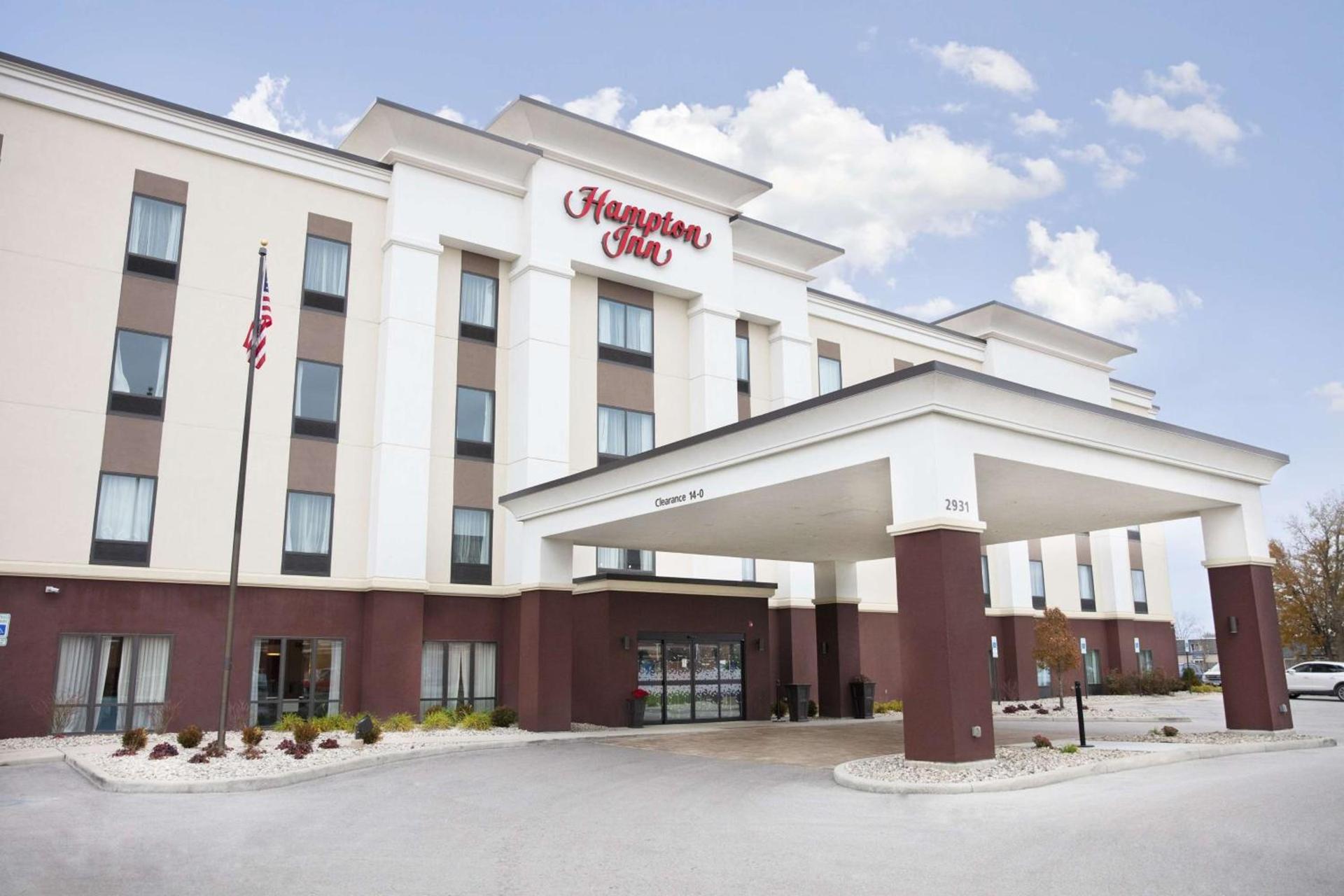 Hampton Inn Toledo Oregon photo 2