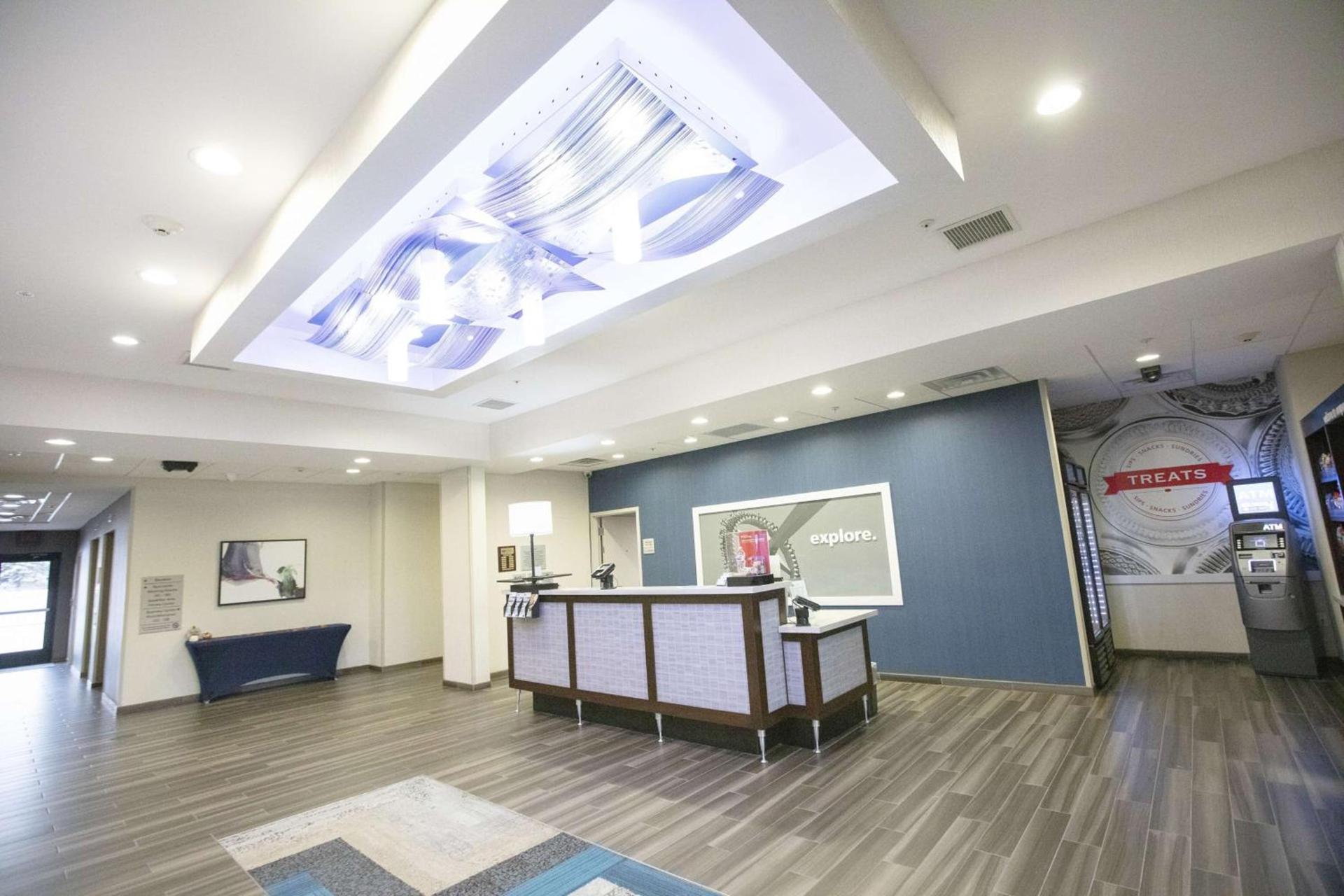 Hampton Inn Toledo Oregon photo 4