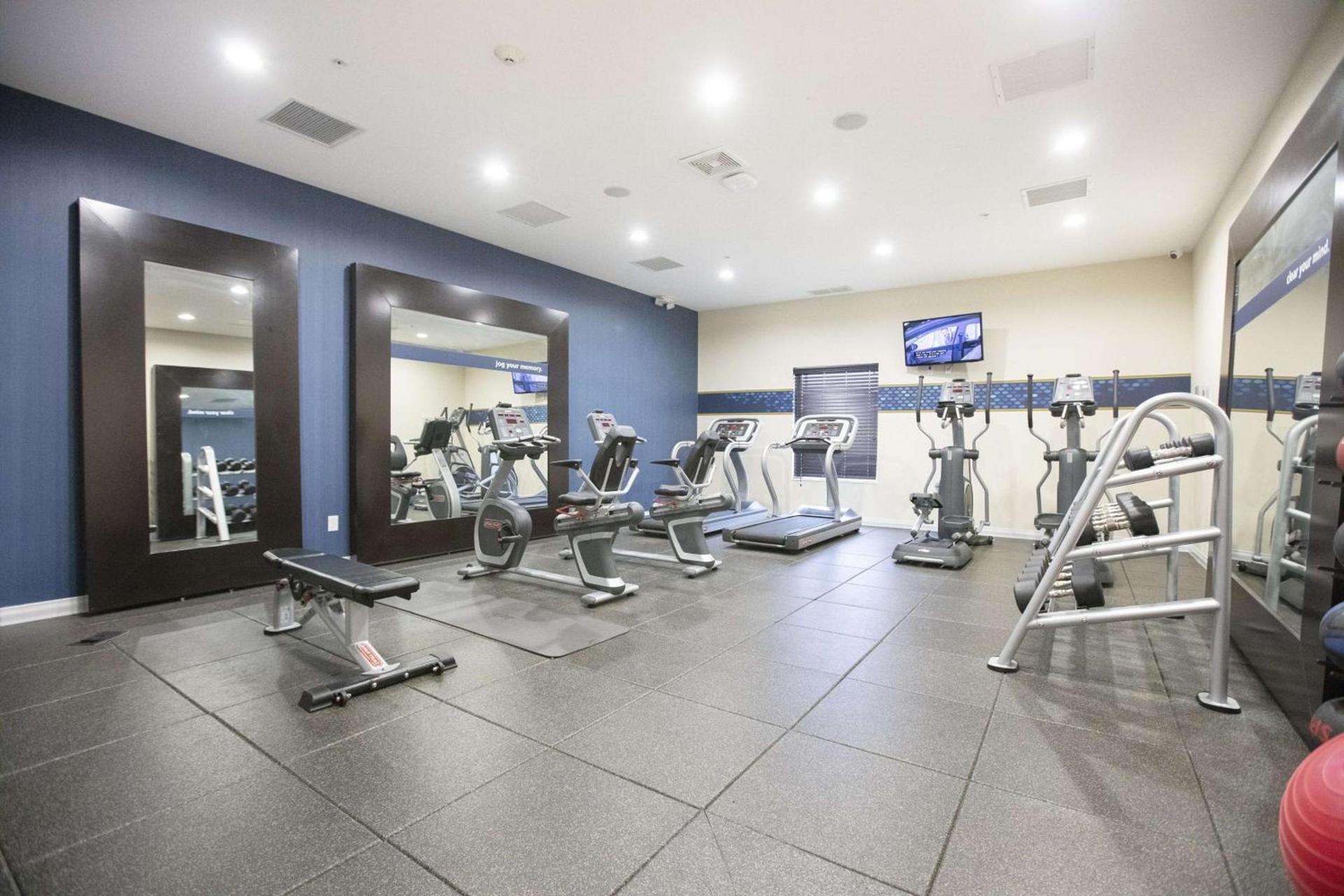 Hampton Inn Toledo Oregon photo 20