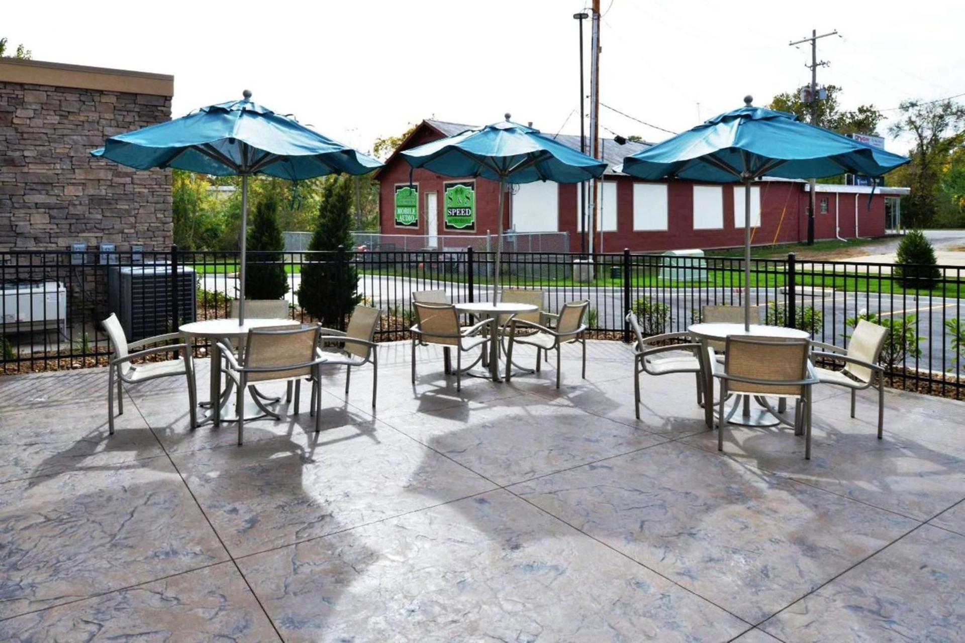 Hampton Inn Leavenworth photo 2