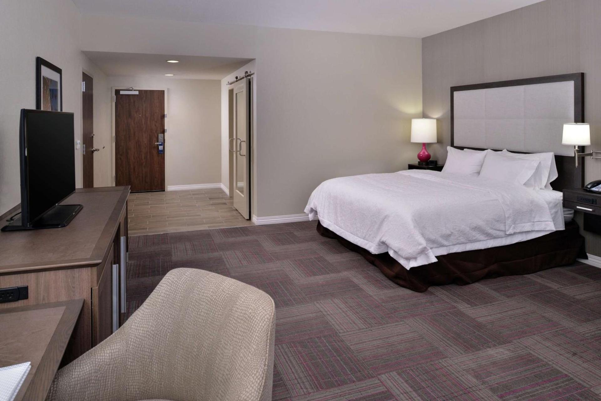 Hampton Inn Leavenworth photo 22