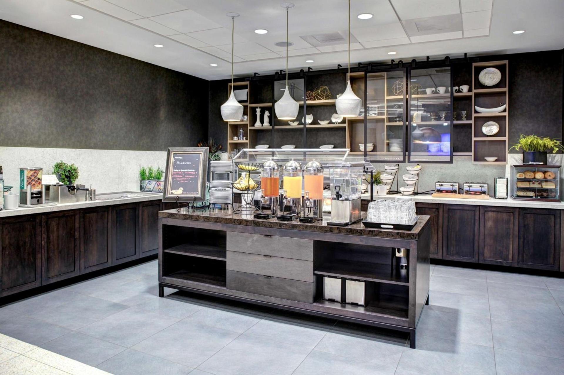 Homewood Suites by Hilton Richmond-Downtown photo 10
