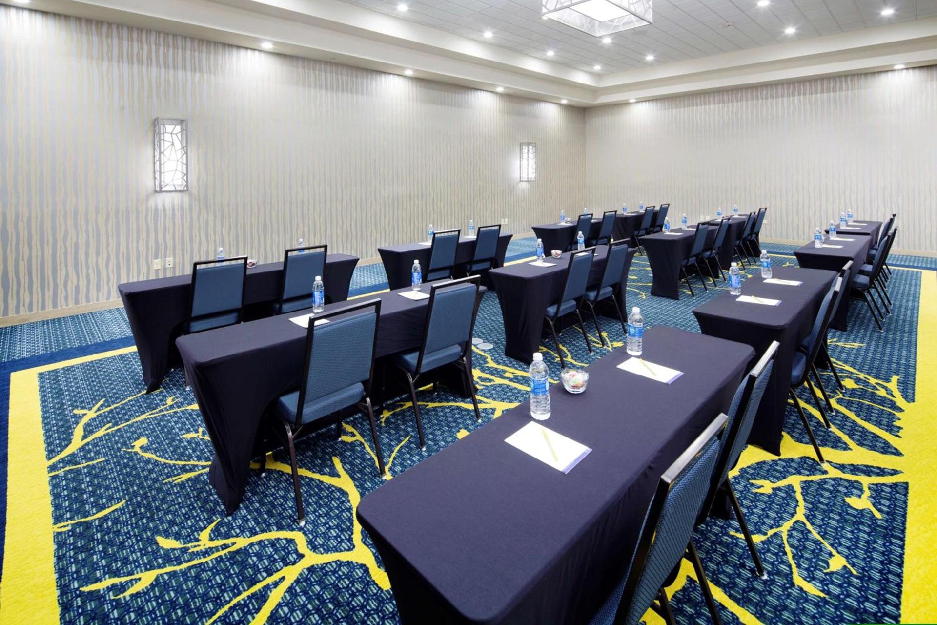 Longview Hilton Garden Inn photo 56