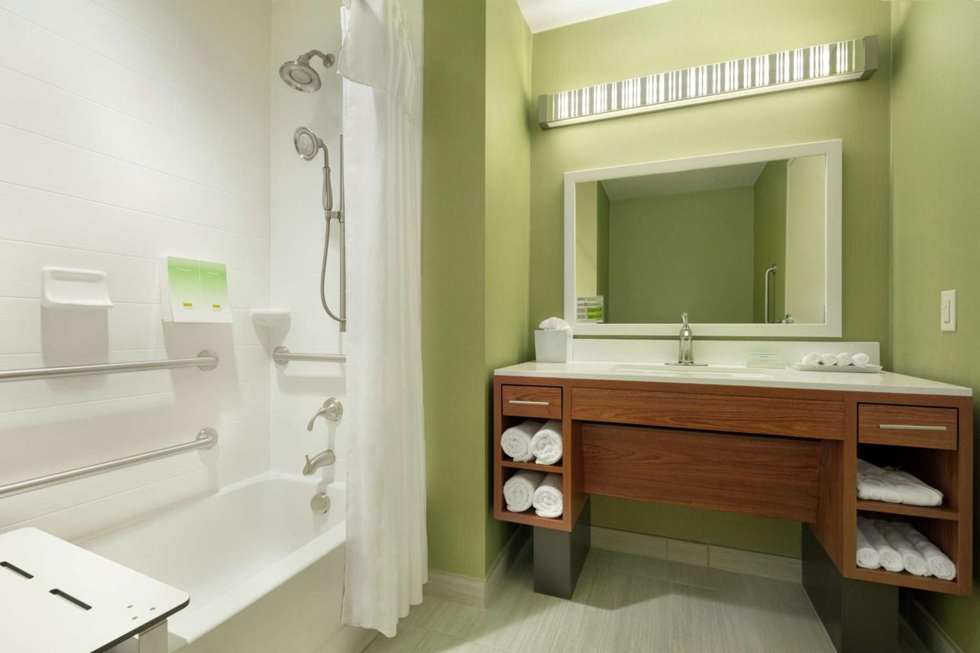 Home2 Suites by Hilton Minneapolis Bloomington photo 23