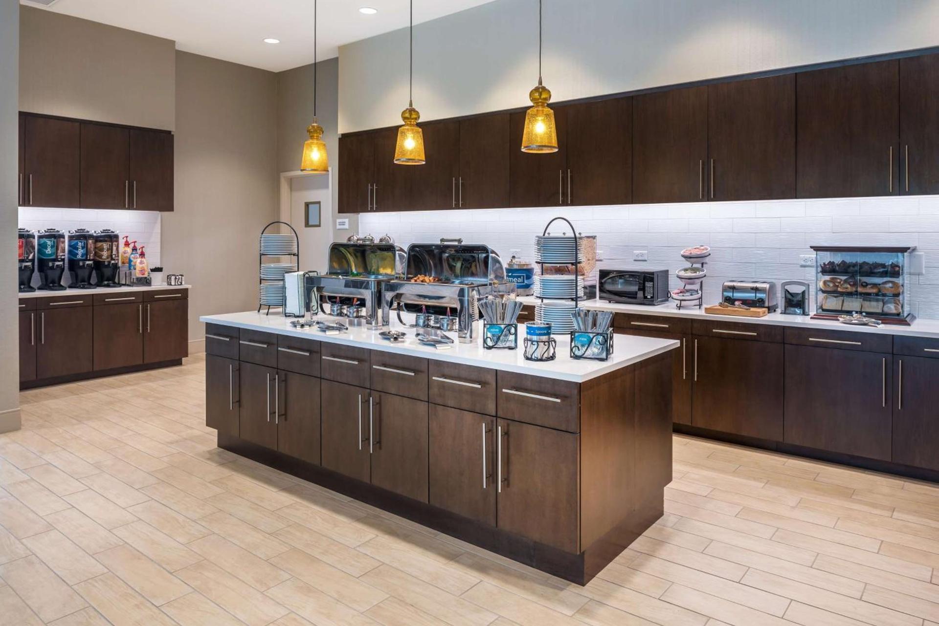 Homewood Suites by Hilton Miami Dolphin Mall photo 13