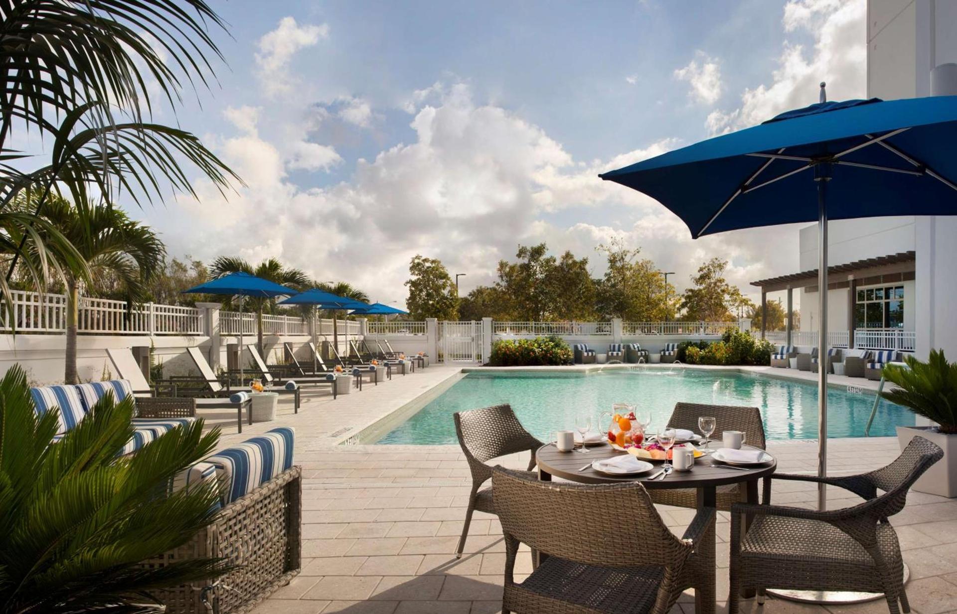 Homewood Suites by Hilton Miami Dolphin Mall photo 11