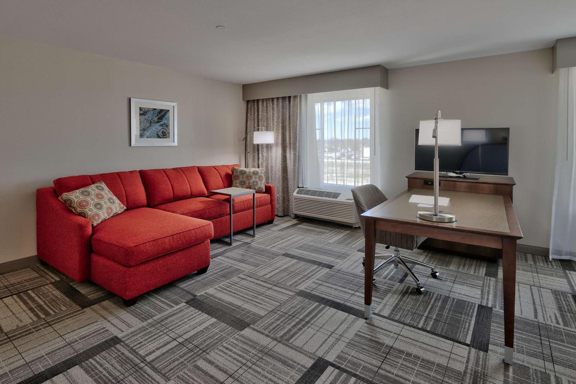 Hampton Inn & Suites Artesia photo 31