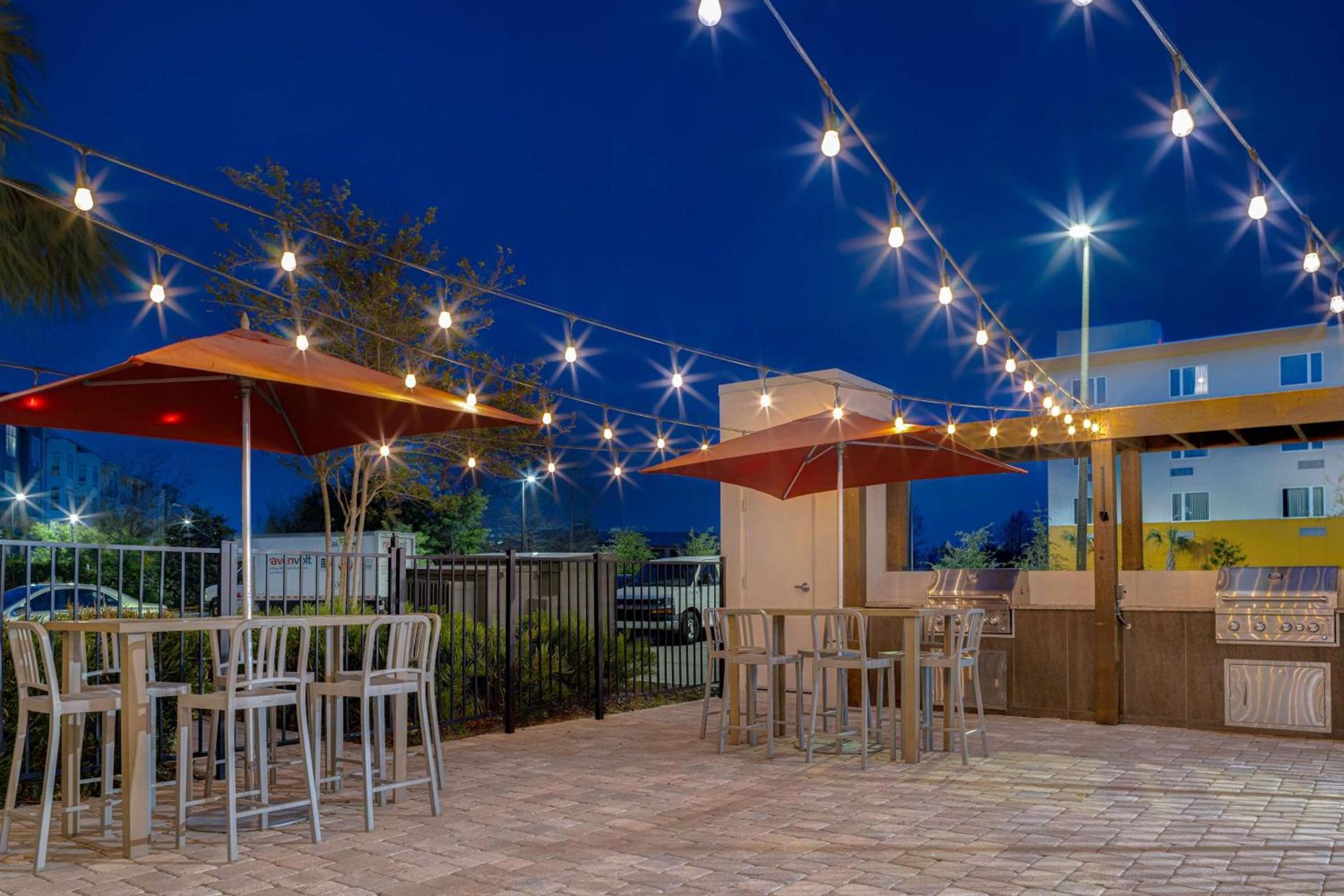 Home2 Suites by Hilton Orlando International Drive South - Free Shuttle to Theme Parks photo 8