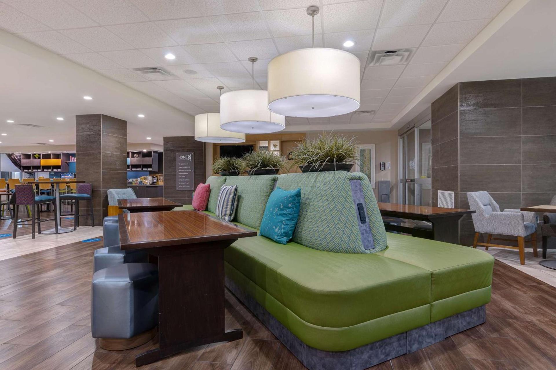 Home2 Suites by Hilton Orlando International Drive South - Free Shuttle to Theme Parks photo 10