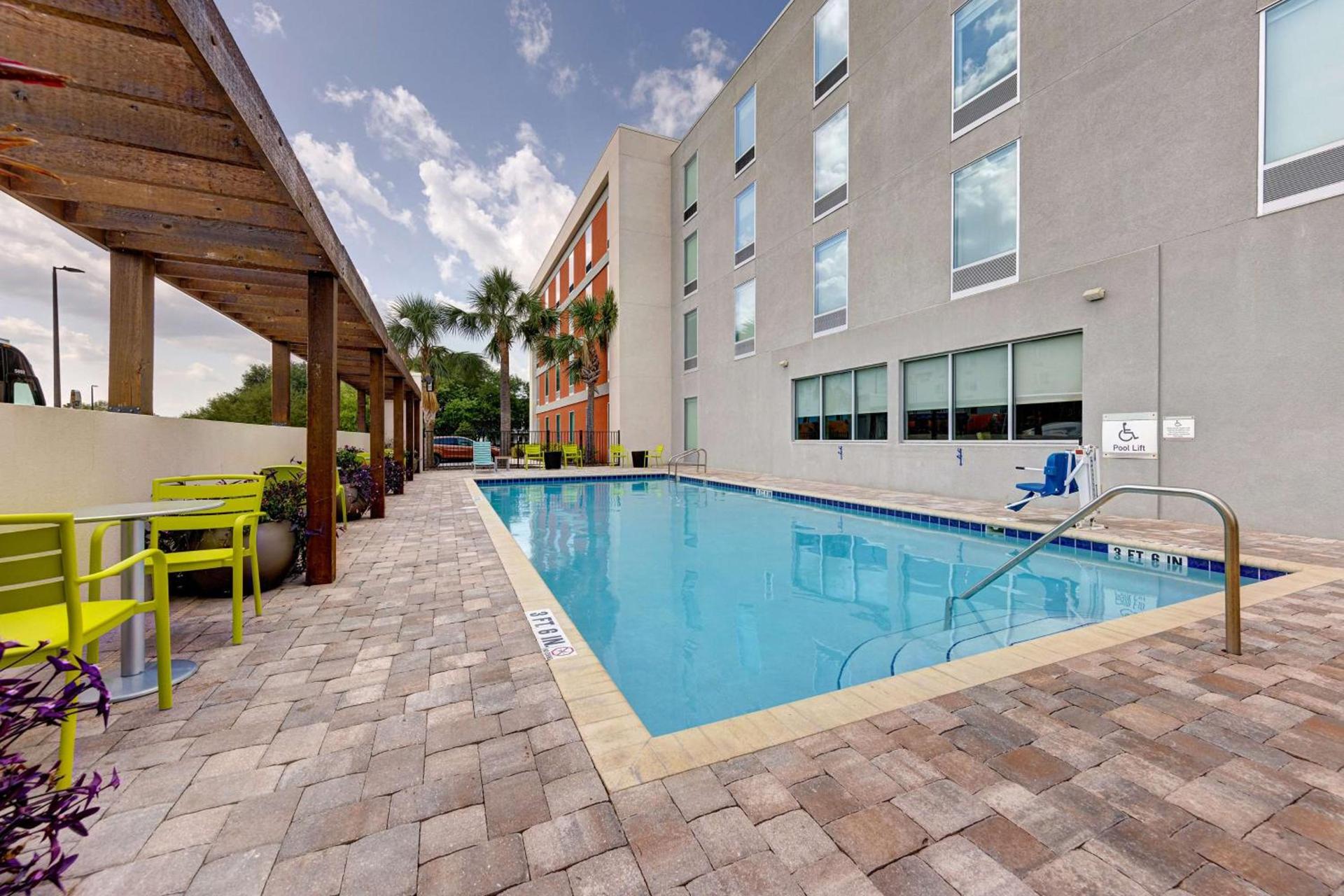 Home2 Suites by Hilton Orlando International Drive South - Free Shuttle to Theme Parks photo 14