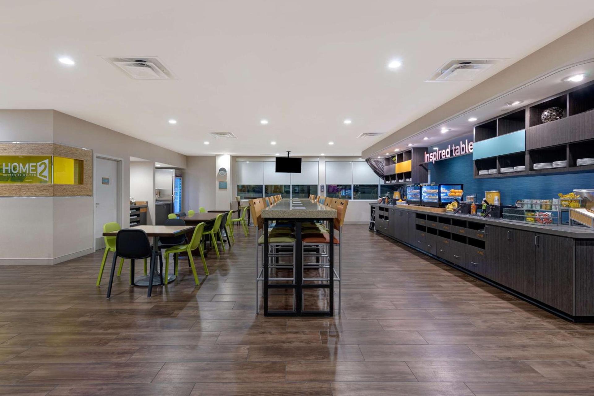 Home2 Suites by Hilton Orlando International Drive South - Free Shuttle to Theme Parks photo 16