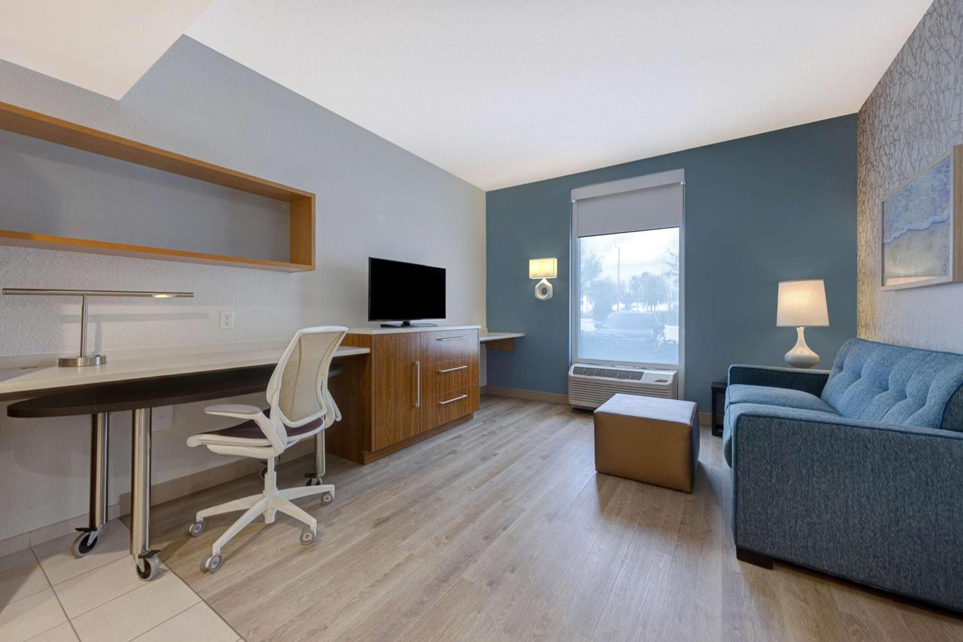 Home2 Suites by Hilton Orlando International Drive South - Free Shuttle to Theme Parks photo 22
