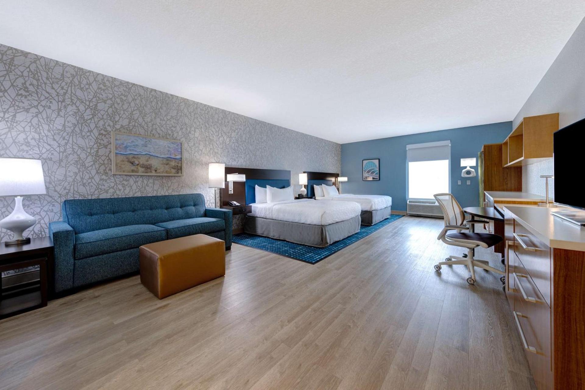 Home2 Suites by Hilton Orlando International Drive South - Free Shuttle to Theme Parks photo 23