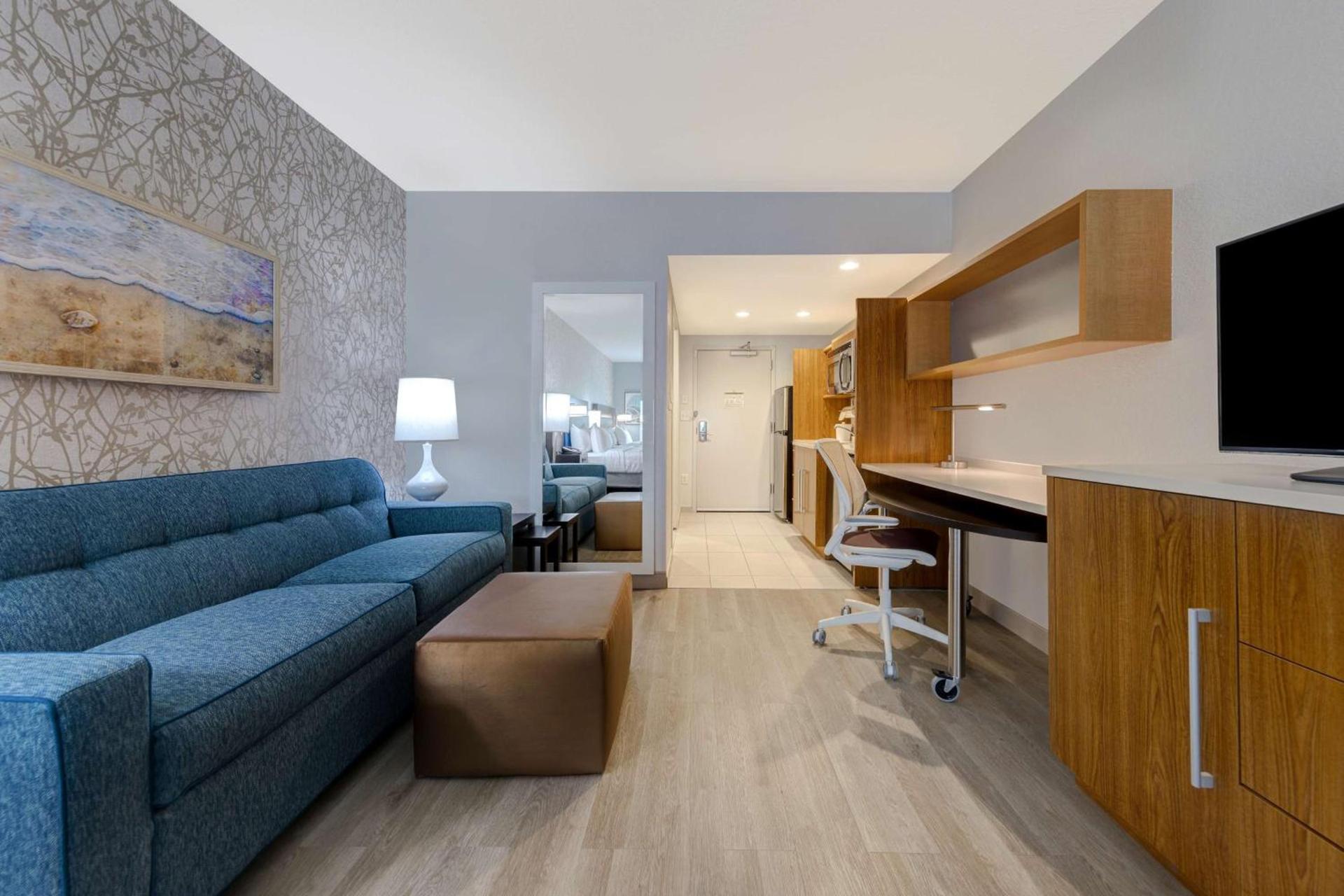 Home2 Suites by Hilton Orlando International Drive South - Free Shuttle to Theme Parks photo 34