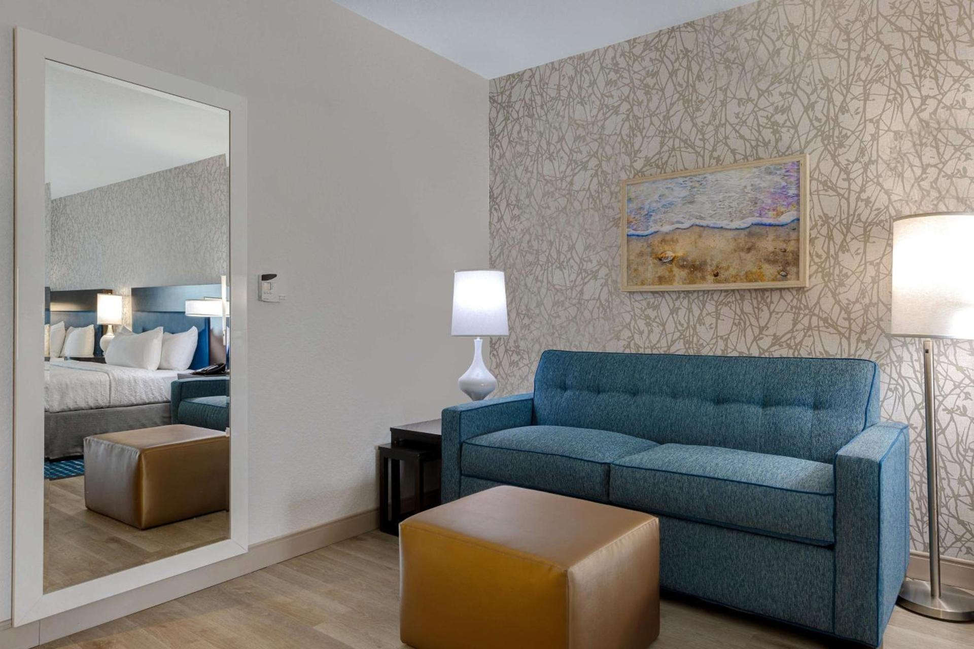Home2 Suites by Hilton Orlando International Drive South - Free Shuttle to Theme Parks photo 36