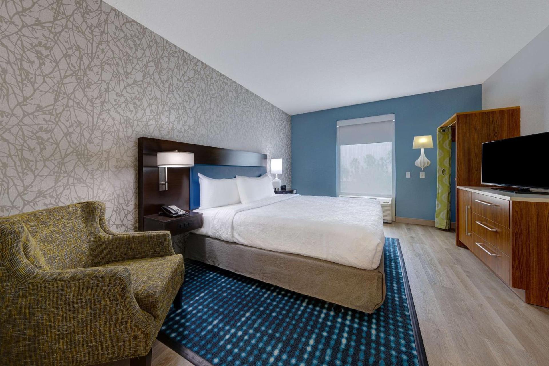 Home2 Suites by Hilton Orlando International Drive South - Free Shuttle to Theme Parks photo 41