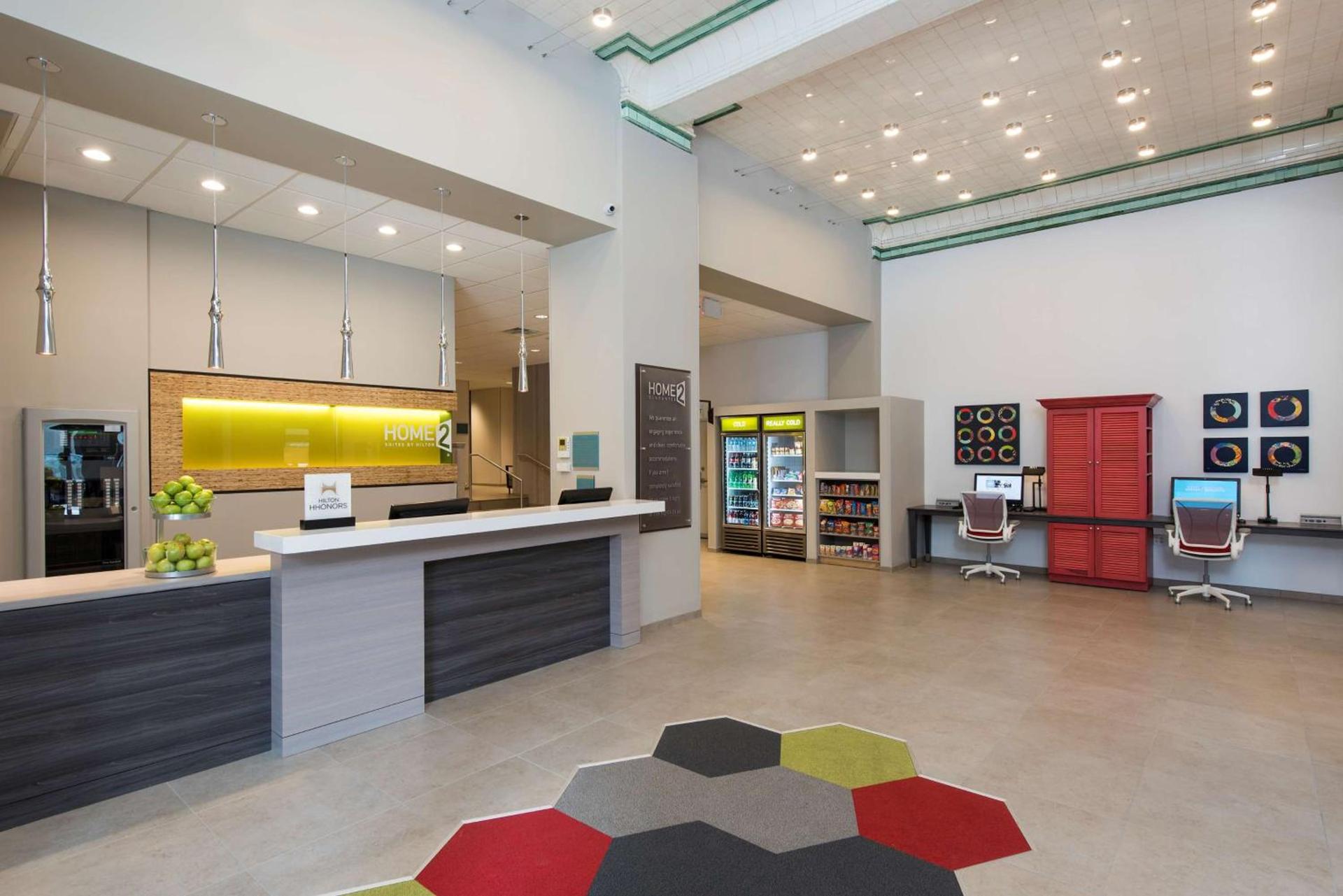 Home2 Suites by Hilton Indianapolis Downtown Indianapolis photo 4
