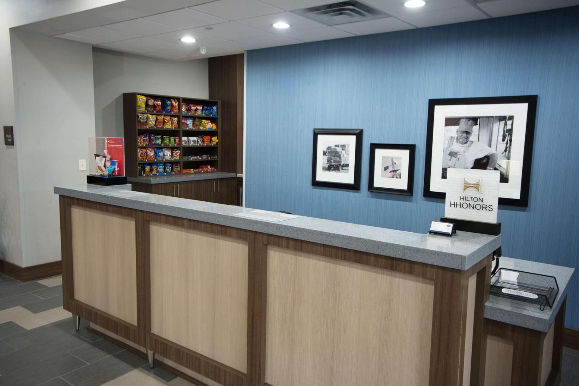 Hampton Inn & Suites Stillwater West photo 4