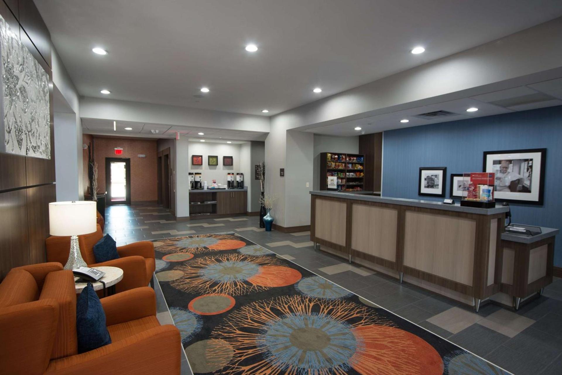 Hampton Inn & Suites Stillwater West photo 5