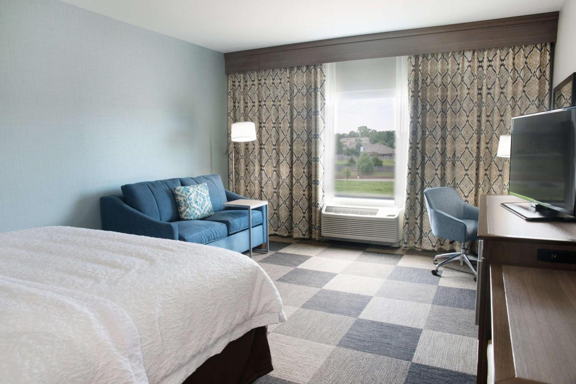 Hampton Inn & Suites Stillwater West photo 15