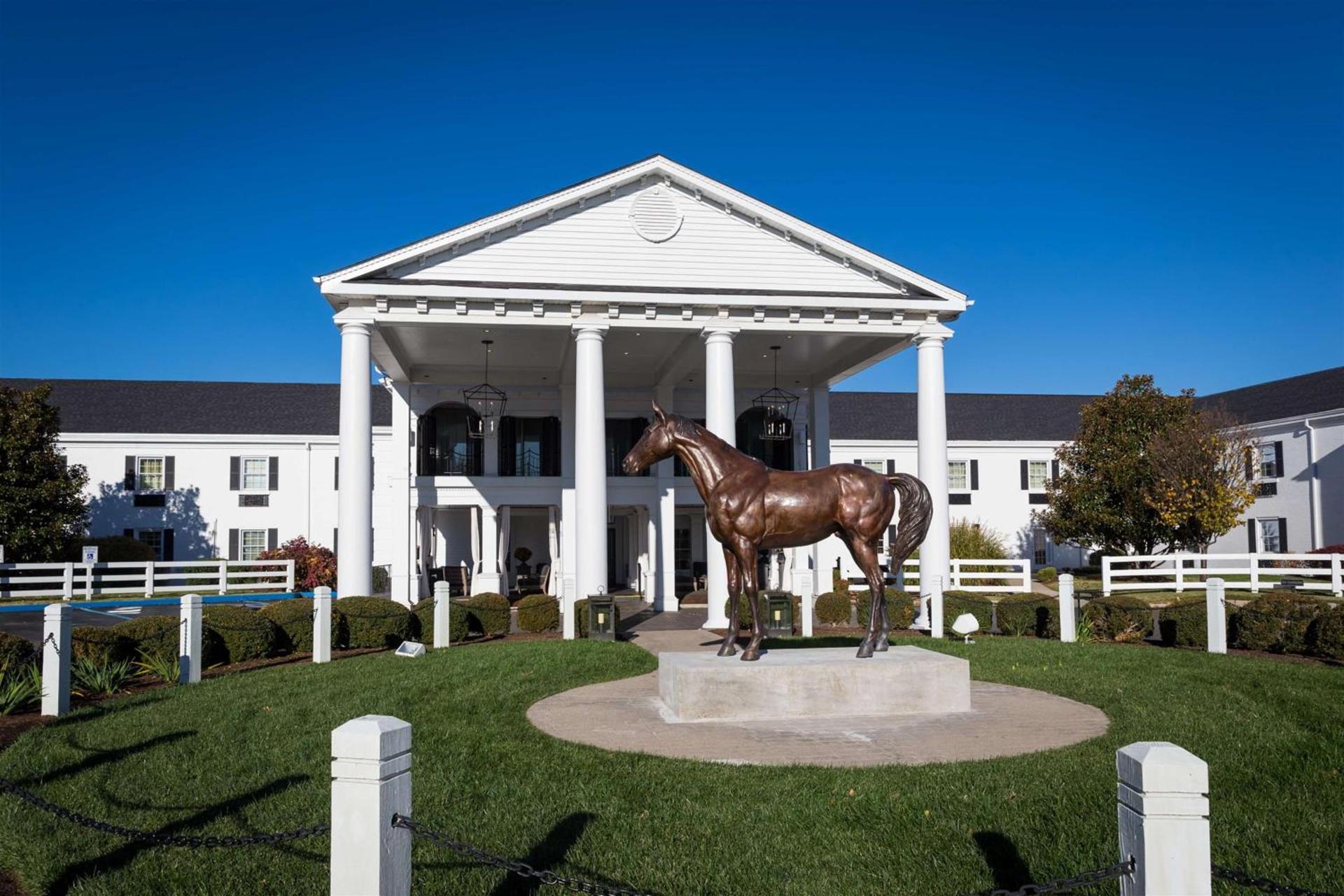 The Campbell House Lexington, Curio Collection by Hilton — hotel in Lexington