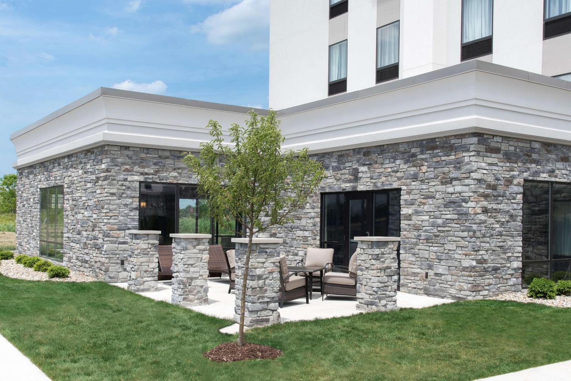 Hampton Inn and Suites Michigan City photo 3