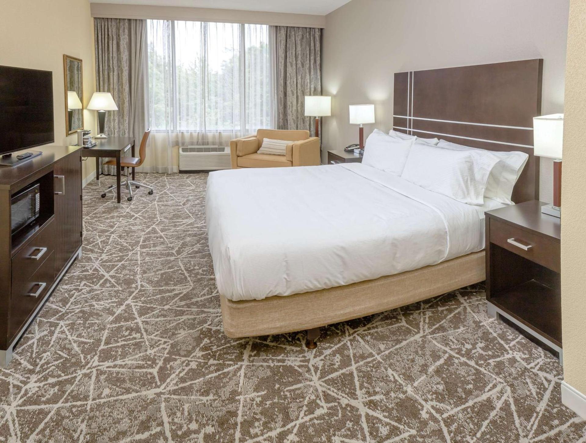 DoubleTree by Hilton Boston-Rockland photo 19