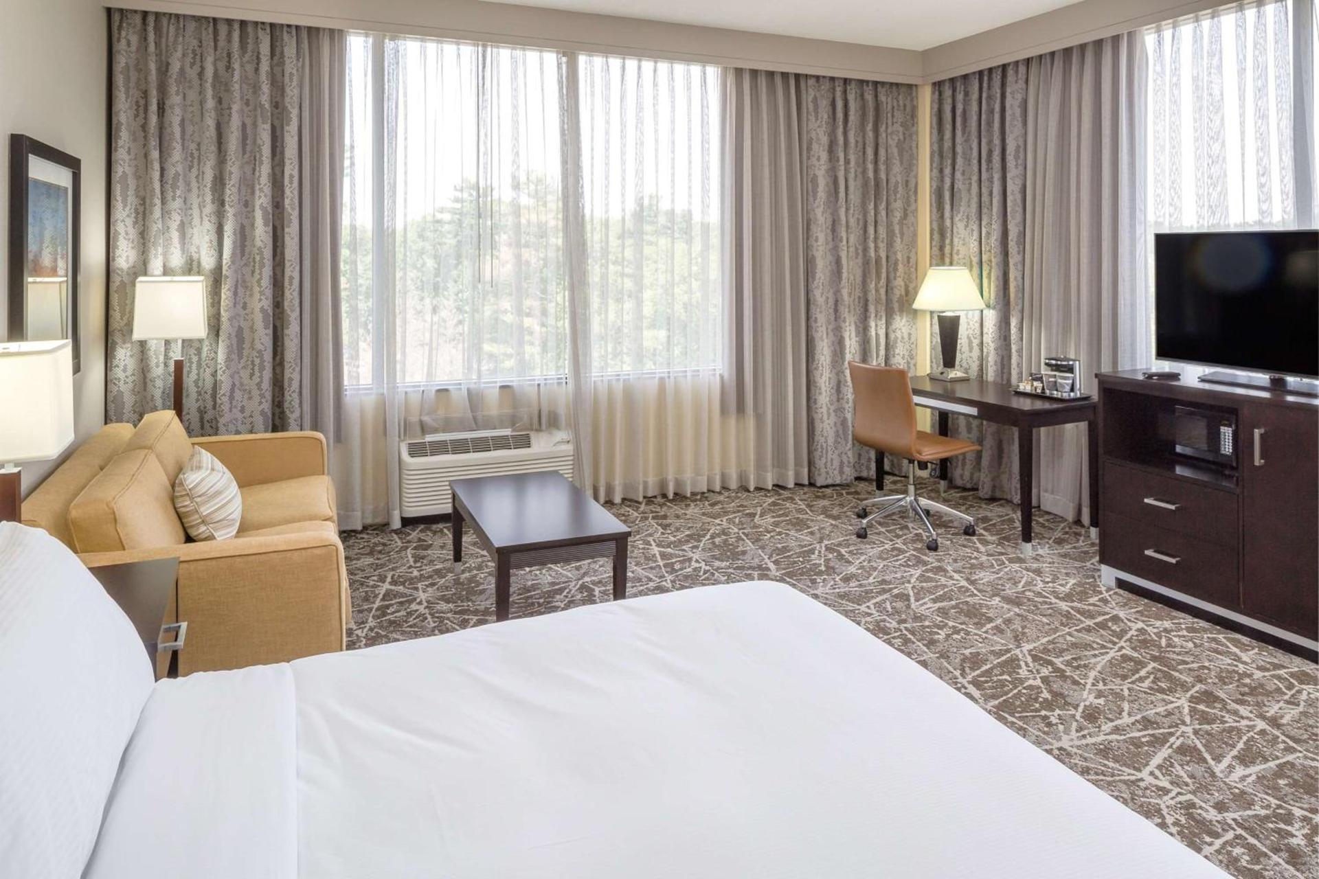 DoubleTree by Hilton Boston-Rockland photo 22