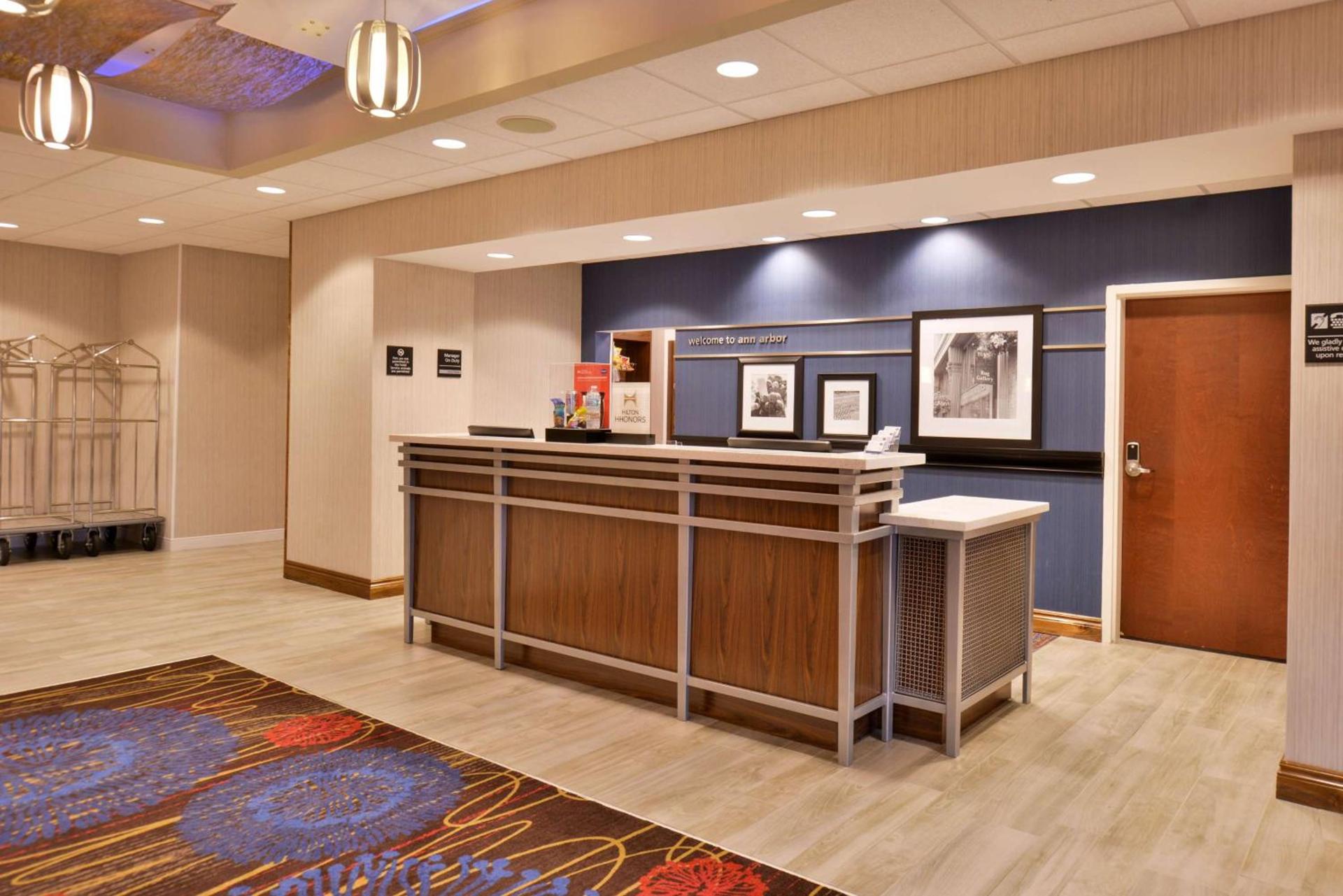 Hampton Inn & Suites Ann Arbor West photo 11