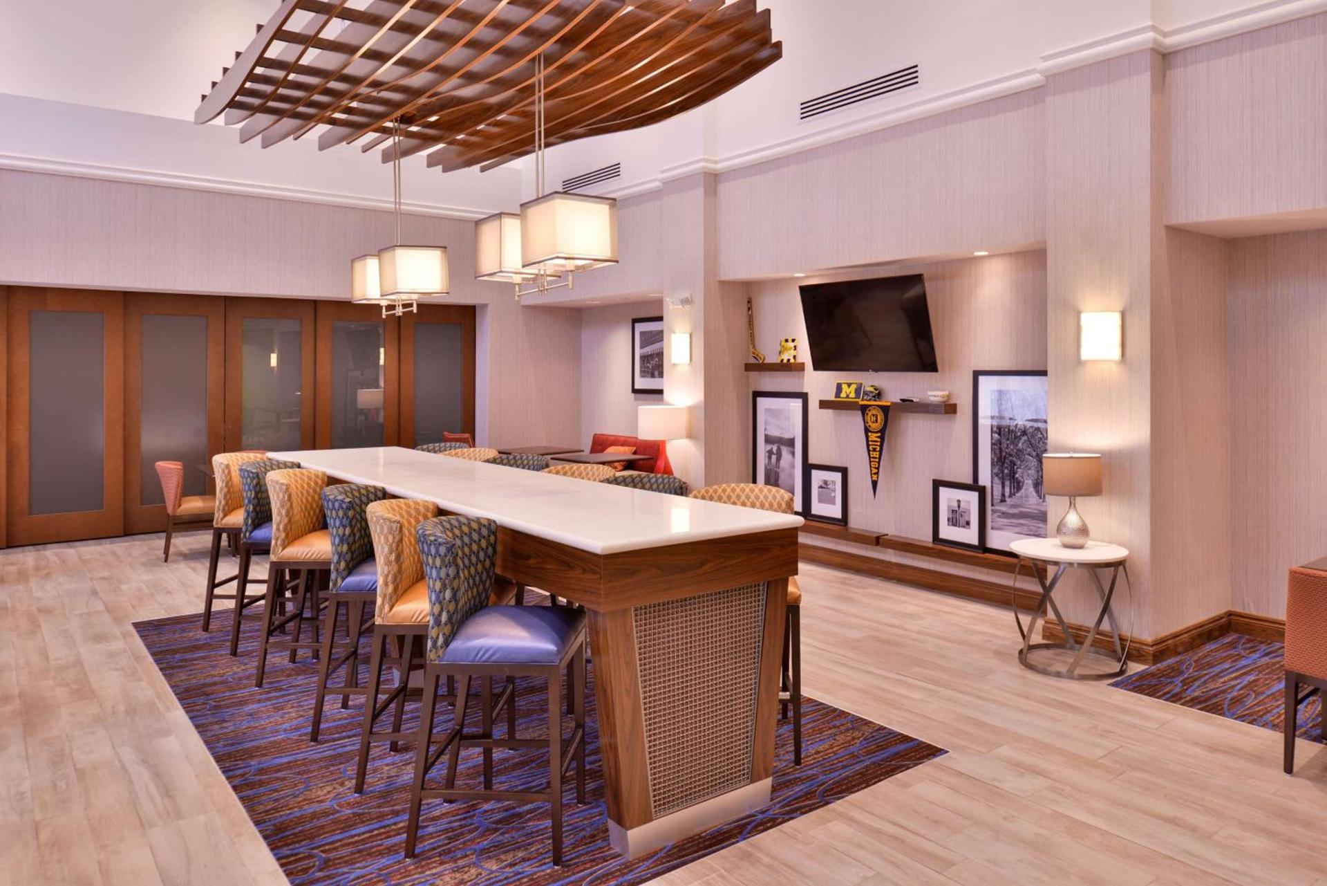 Hampton Inn & Suites Ann Arbor West photo 14