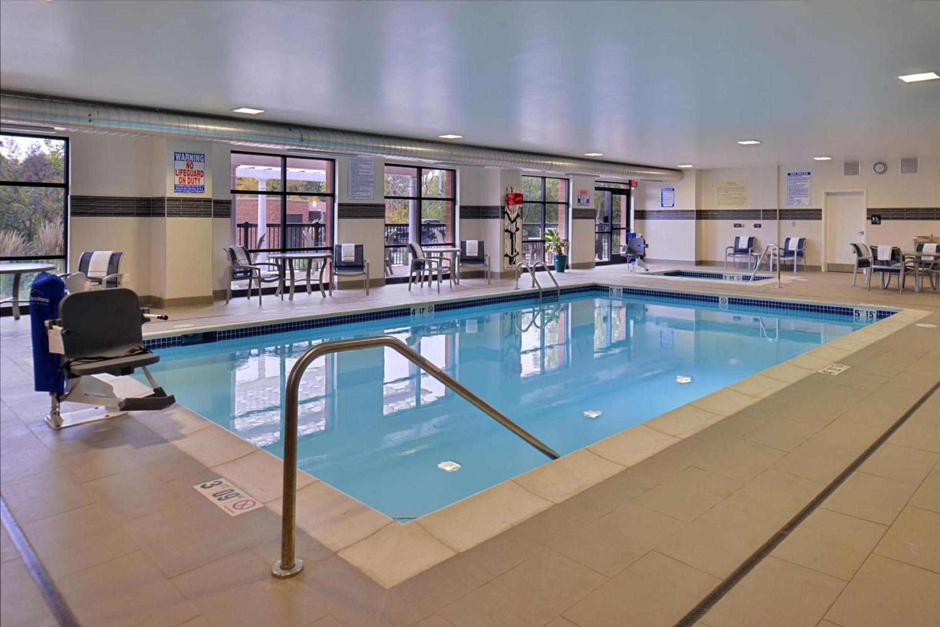 Hampton Inn & Suites Ann Arbor West photo 15