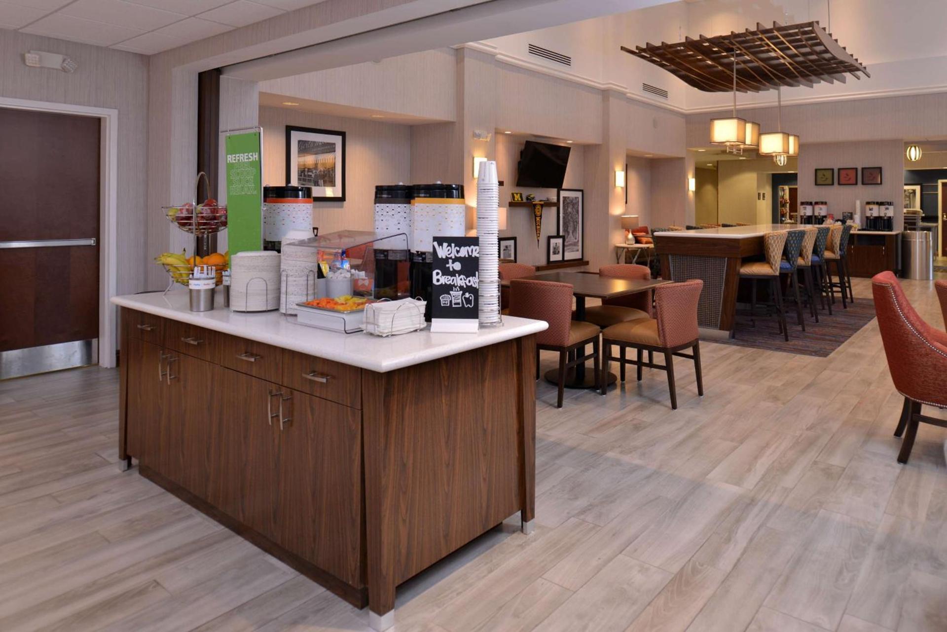 Hampton Inn & Suites Ann Arbor West photo 19