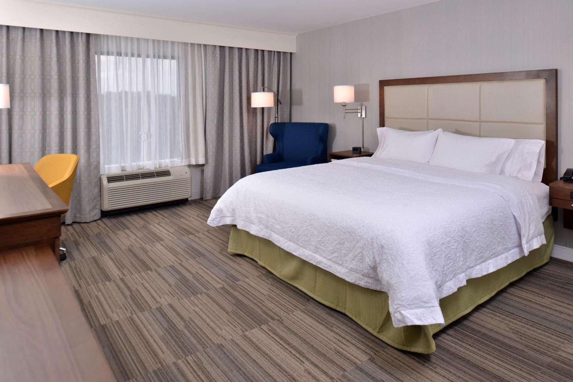 Hampton Inn & Suites Ann Arbor West photo 30