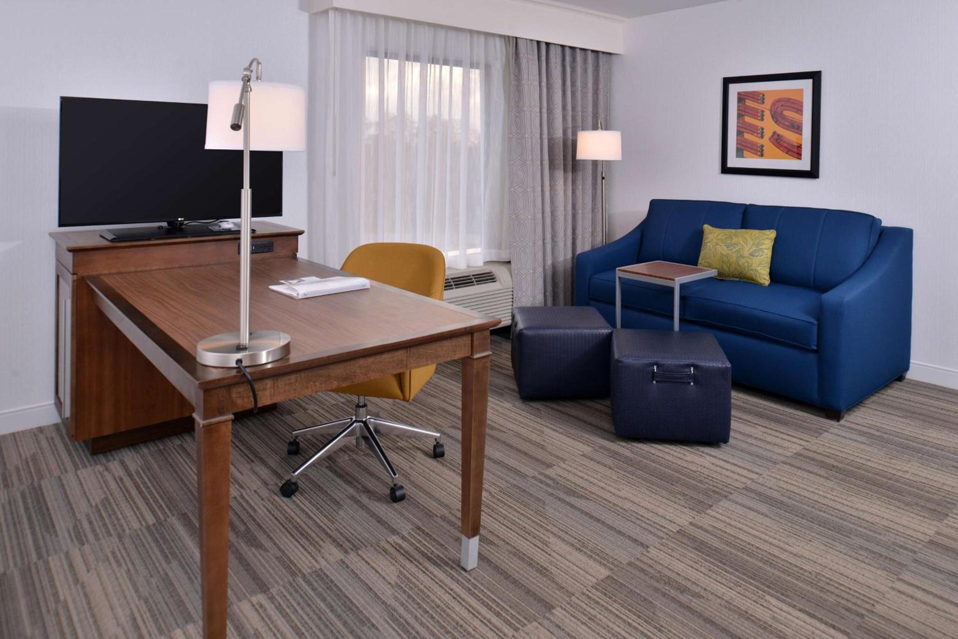Hampton Inn & Suites Ann Arbor West photo 32