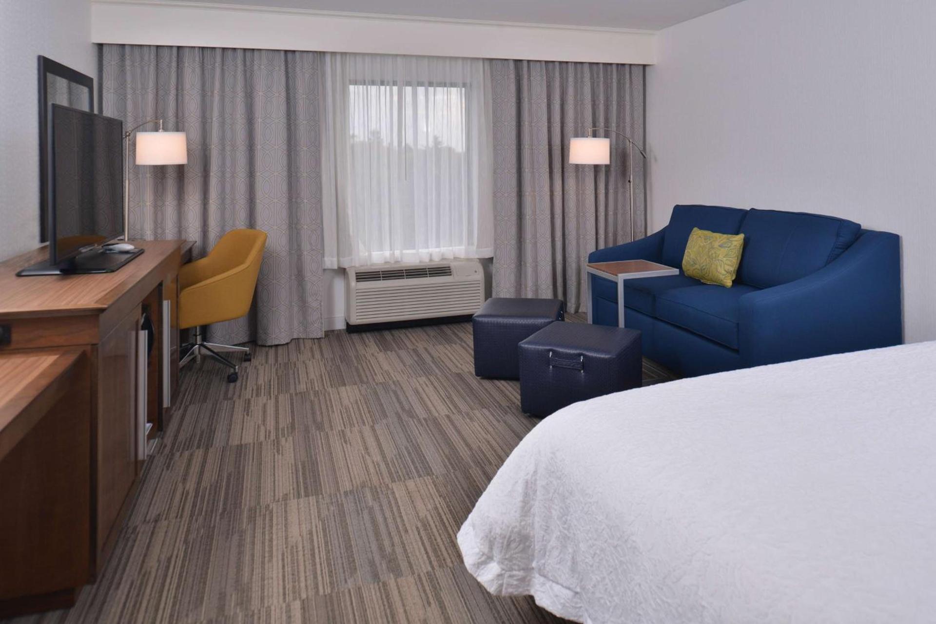 Hampton Inn & Suites Ann Arbor West photo 49