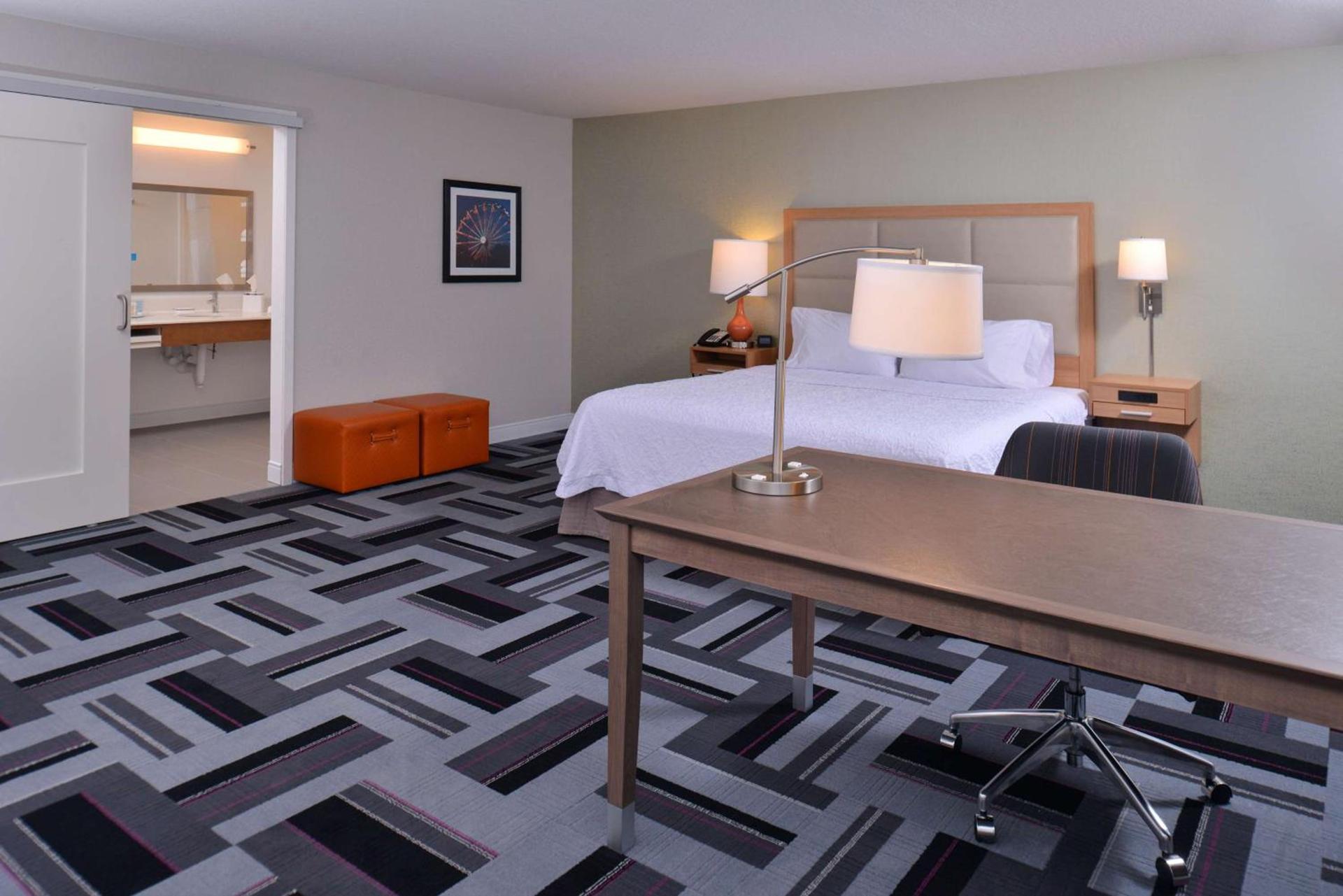 Hampton Inn and Suites Ames, IA photo 31